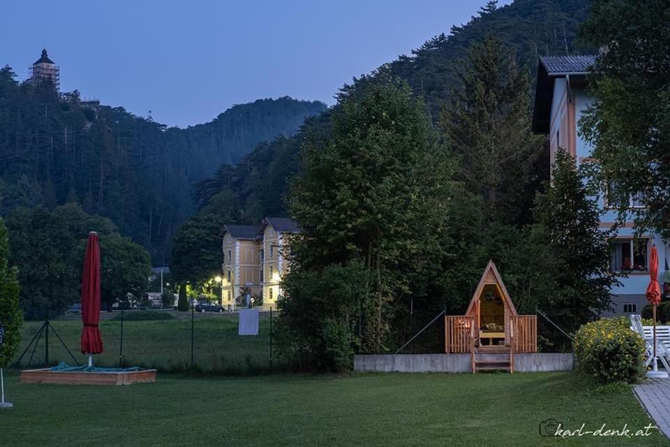 ホテルHolznest Gutenstein エクステリア 写真